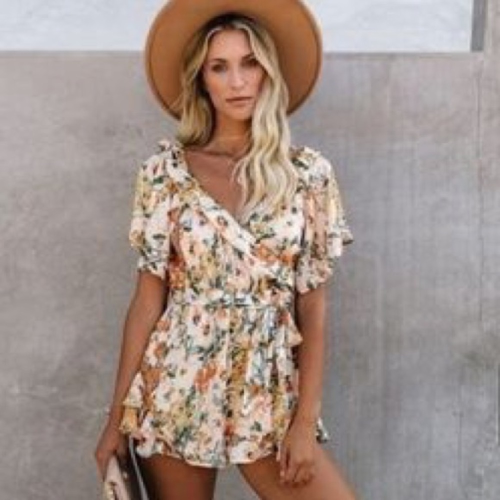 COPY - Vici floral romper size medium